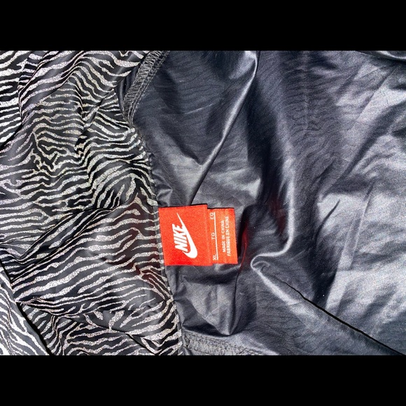 Nike windbreaker - Picture 5 of 5